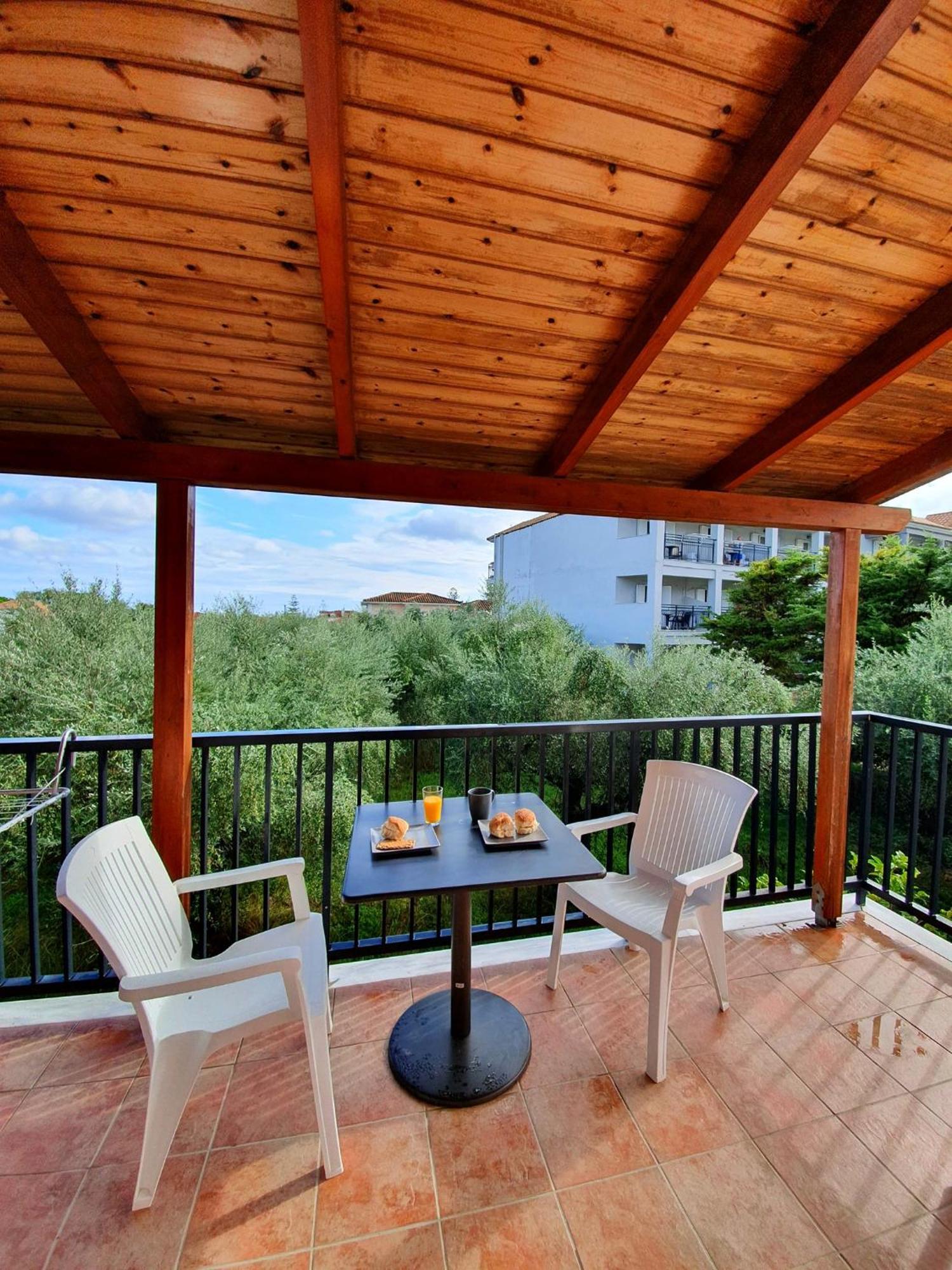 Apartamento Red Rose Garden Tsilivi  Exterior foto